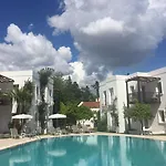 Aparthotel Meis 4*