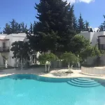 Aparthotel Meis
