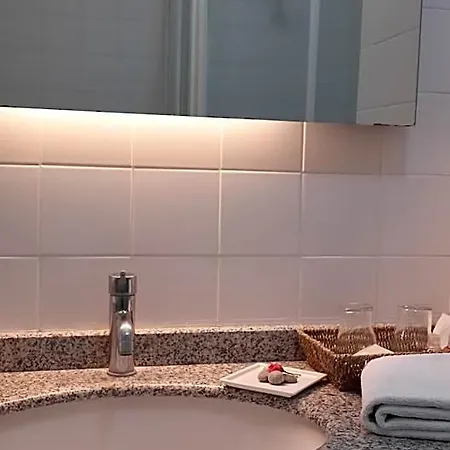 Meis 公寓式酒店 比特兹